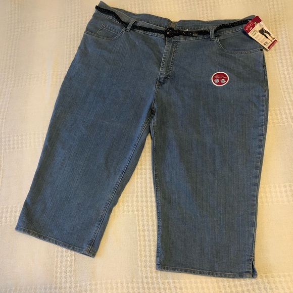 Pants - Women’s shorts